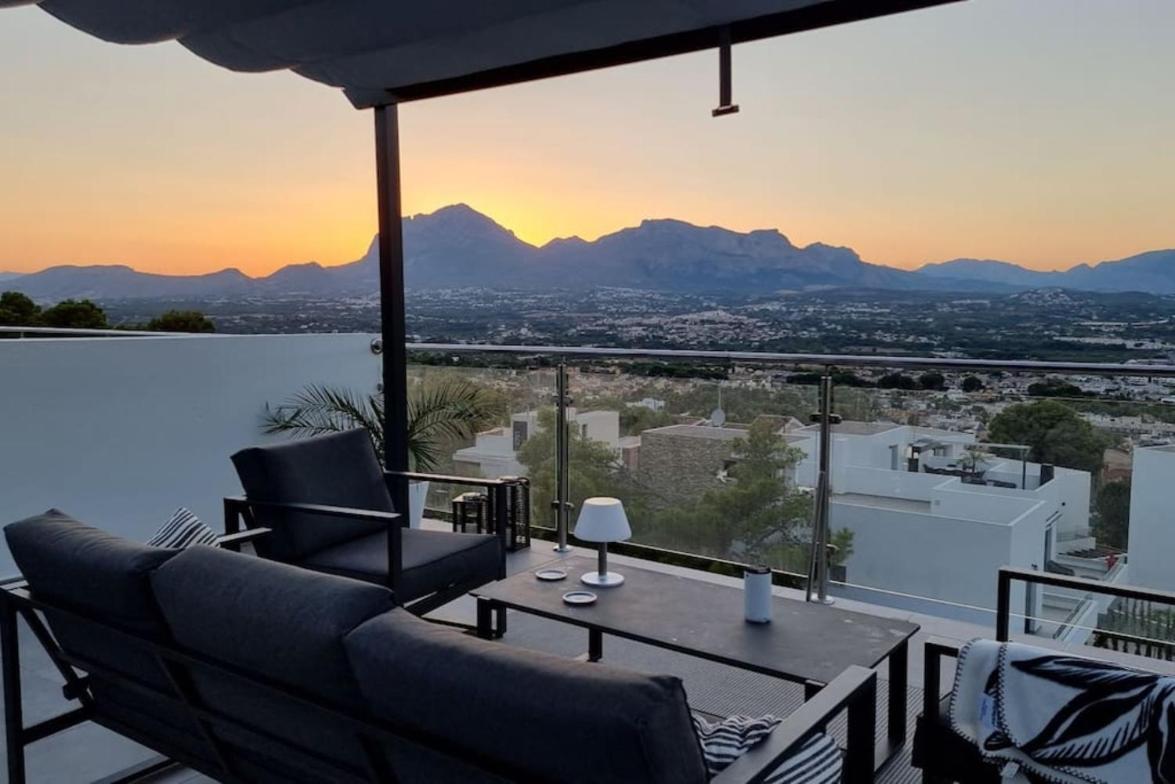 Magnificent View And Pool Villa El Albir Екстериор снимка