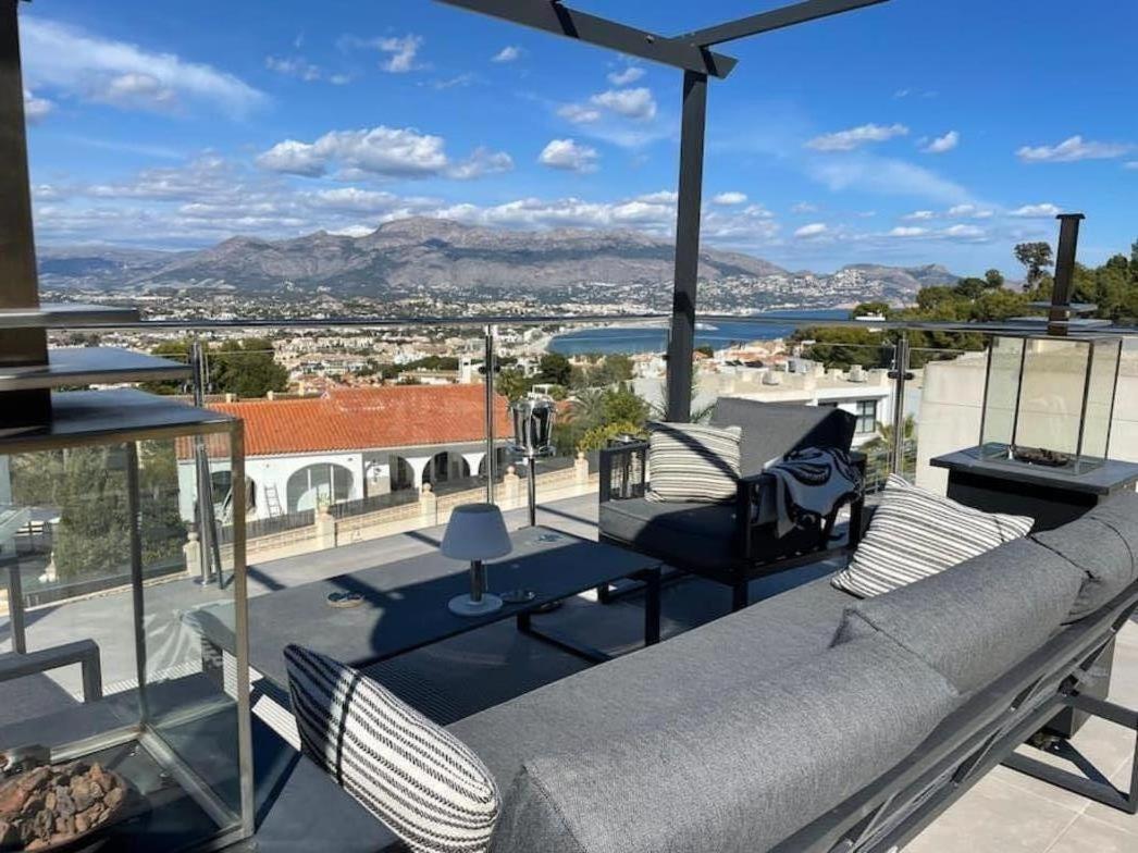 Magnificent View And Pool Villa El Albir Екстериор снимка